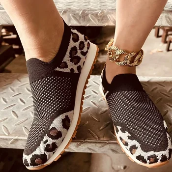 Большой размер 43 повседневные кроссовки Женские сетчатые дышащие женские кроссовки для женщин Леопардовый принт Трикотажные слипоны вулканизированной обуви